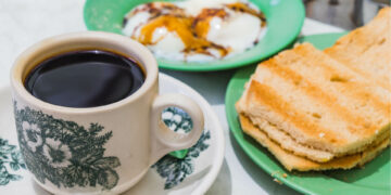 What Do Singaporeans Eat For Breakfast